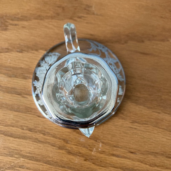 Pair of Fostoria Baroque crystal candlestick holders with silver overlay - Picture 7 of 8